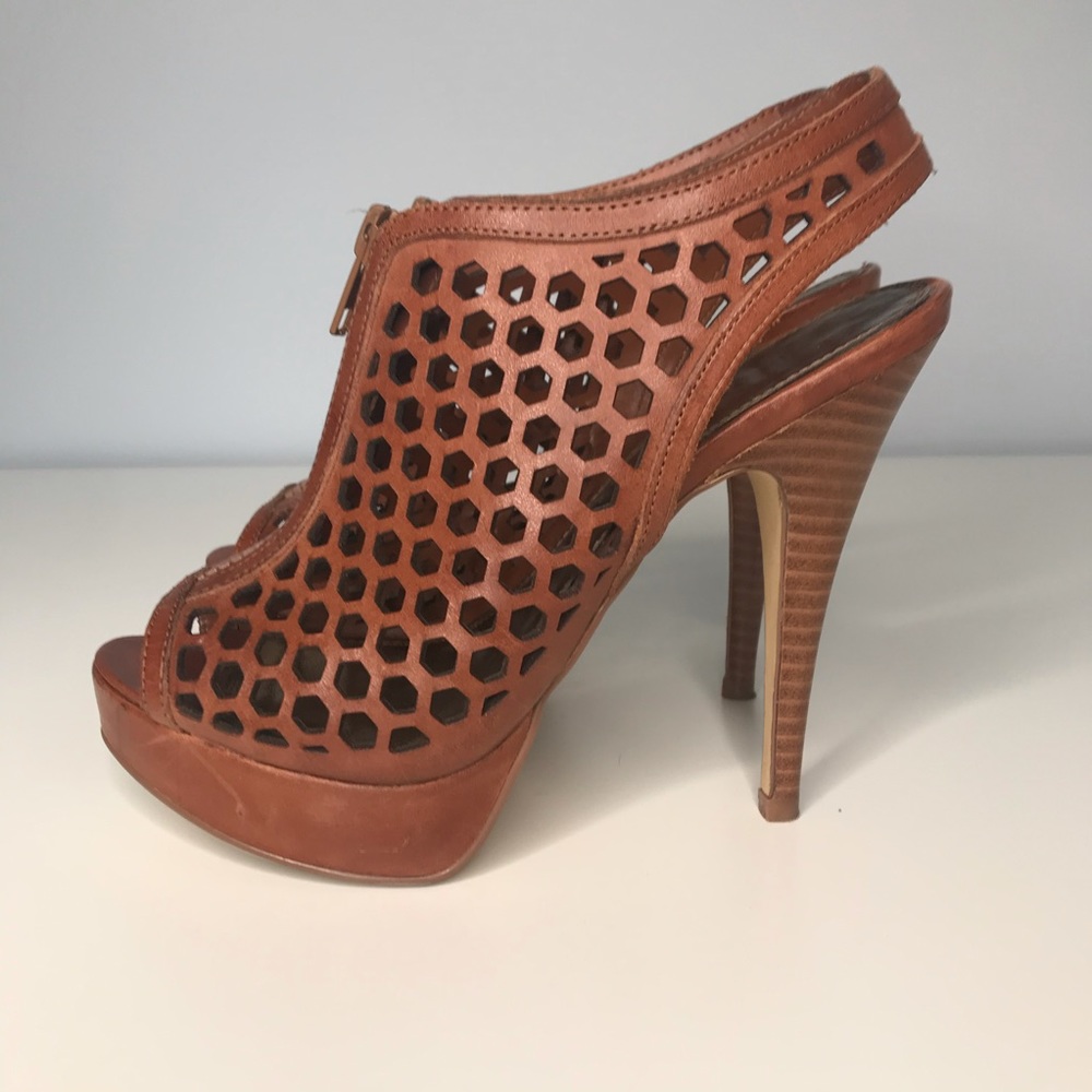 Chinese Laundry Hopscotch Cognac Leather Heels